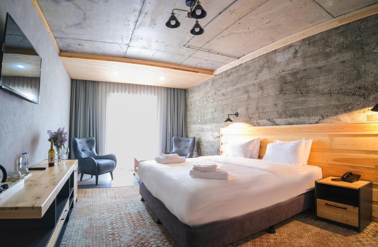 Hotel Posta เมสเตีย ภายนอก รูปภาพ