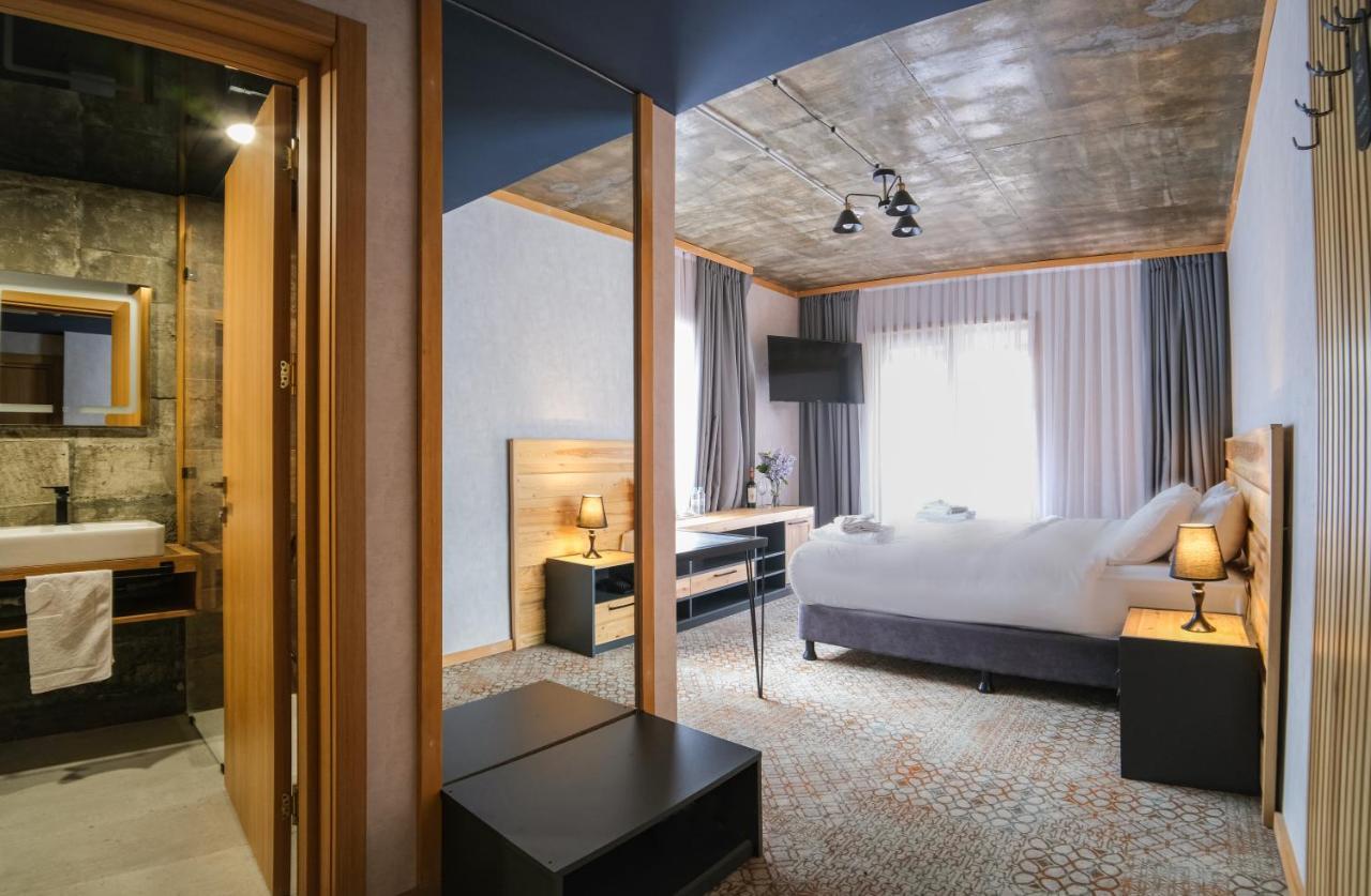 Hotel Posta เมสเตีย ภายนอก รูปภาพ